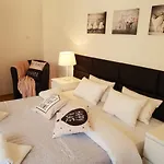 Old Aparthotel 2*