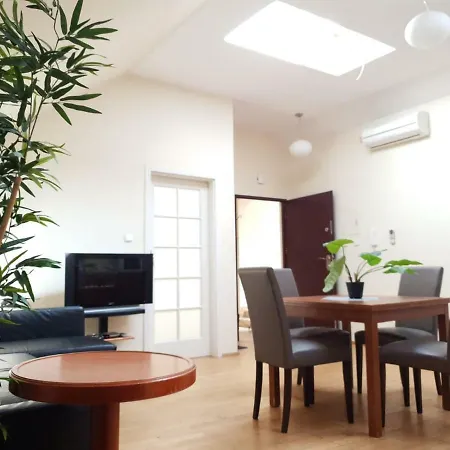 Hotel apartamentowy Old