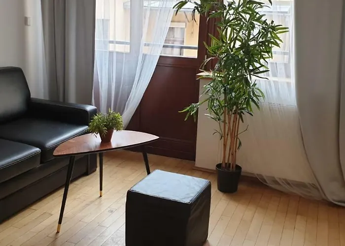 Lägenhetshotell Old 2*